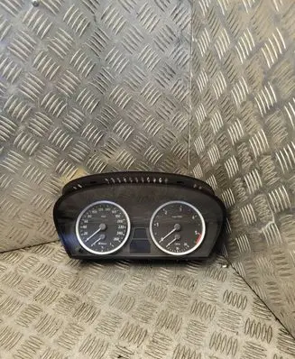 BMW 5 E60 E61 Speedometer (instrument cluster) A2C53020569