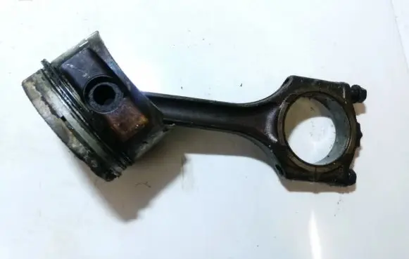 Audi A8 S8 D2 4D Piston with connecting rod