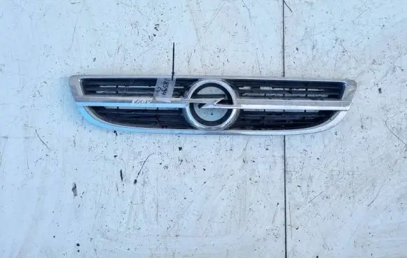 Opel Zafira A Front grill 24453538