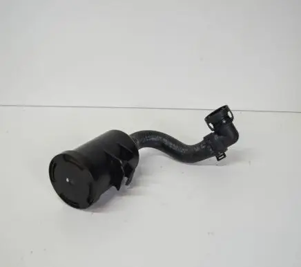 Volkswagen Jetta VII Active carbon filter fuel vapour canister 5C0906621 5Q0906272C