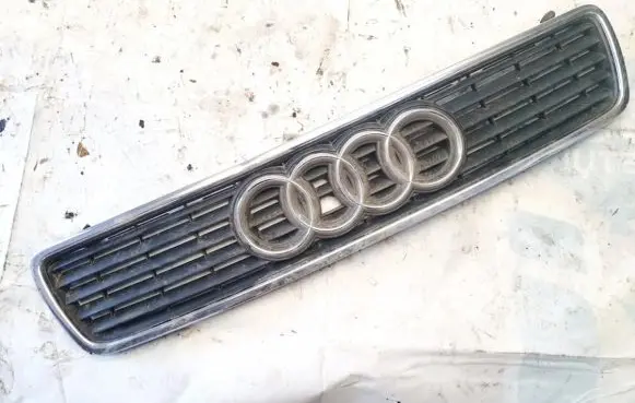 Audi A4 S4 B5 8D Front grill 8d0853651j