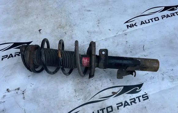 Volvo V50 Front shock absorber/damper 