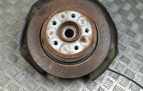 BMW X1 E84 Rear wheel hub spindle/knuckle 6788050