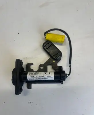 BMW X6 F16 Bonnet Pedestrian Airbag Actuator 7326019