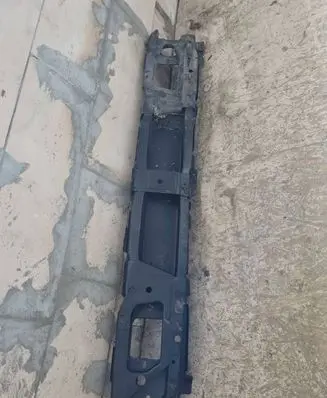 Volkswagen Golf III Front bumper cross member 1H0805510
