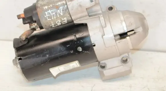 BMW 1 E81 E87 Starter motor 15335C
