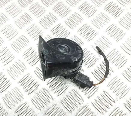 Volkswagen PASSAT B8 Horn signal 3Q0951221