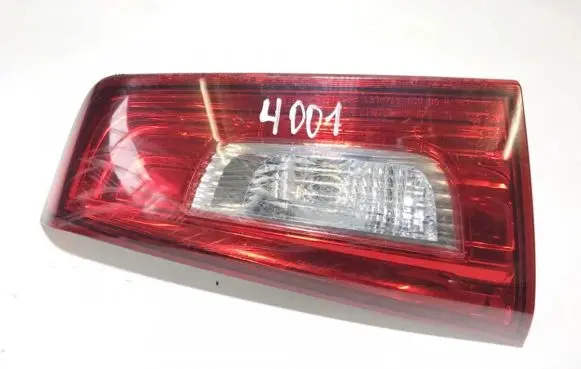 Mitsubishi ASX Tailgate rear/tail lights