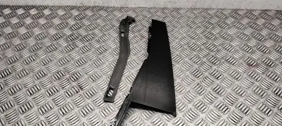 Volvo V70 Rear door glass trim molding 31253755 30779495
