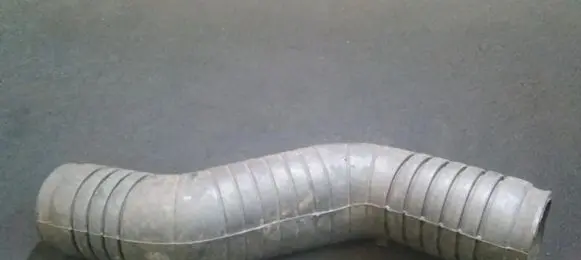 Volkswagen PASSAT B3 Air intake hose/pipe 357129627