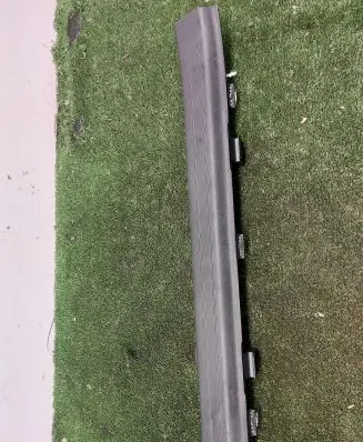 KIA EV6 Front sill trim cover 85880CV000