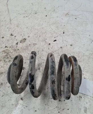 Mercedes-Benz Vito Viano W638 Rear coil spring