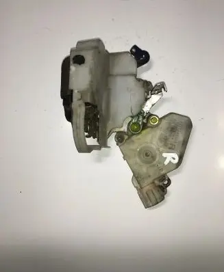 Suzuki Grand Vitara II Tailgate/trunk/boot lock/catch/latch 8055265J00 0892074A