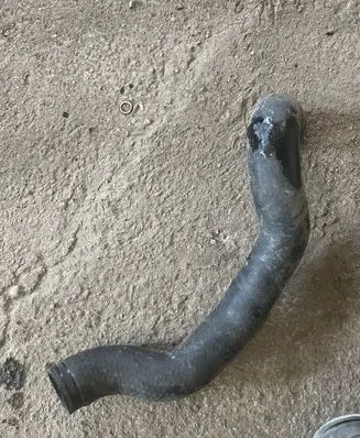 Mercedes-Benz ML W163 Engine coolant pipe/hose