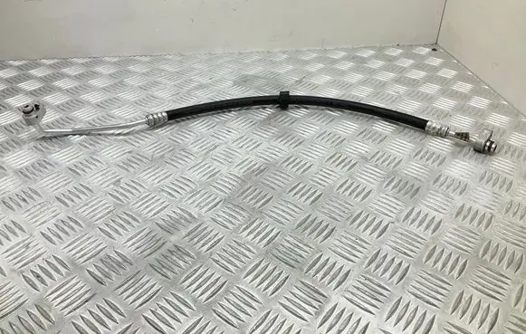 Audi A4 S4 B9 Air conditioning (A/C) pipe/hose 8W0816741AL