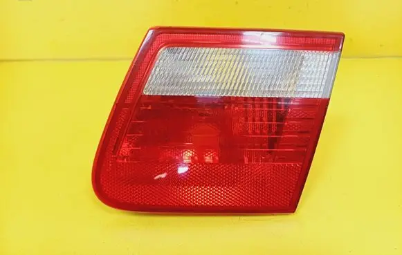 BMW 3 E46 Tailgate rear/tail lights 8368760