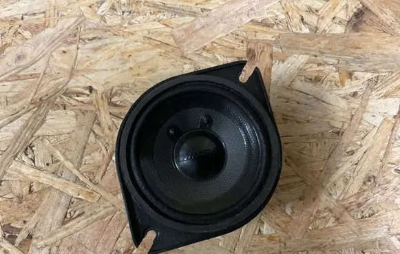 Audi A8 S8 D3 4E Front door speaker 4E0035411C 373101 280370001