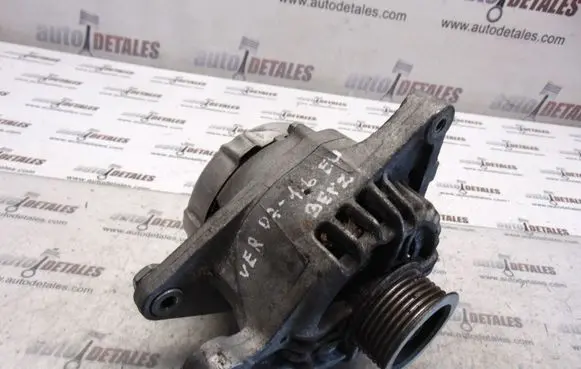 Toyota Corolla Verso E121 Generator/alternator 27060-0D170