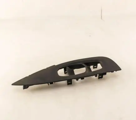 Nissan X-Trail T32 Front door card panel trim 809614CE2A