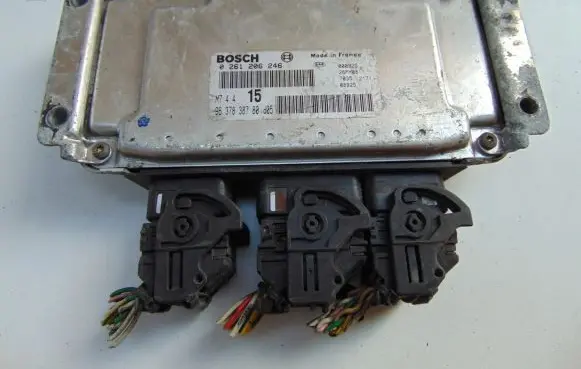 Citroen C3 Engine control unit/module 9637838780 0261206246