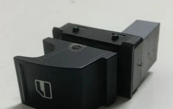 Seat Altea Electric window control switch 7L6959855B