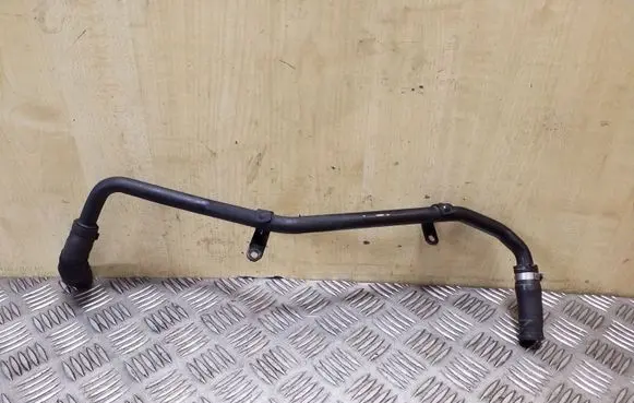 Volkswagen Touareg II Engine coolant pipe/hose 059121062 059121511A