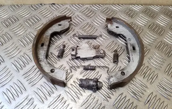 BMW X6 E71 Handbrake/parking brake pads 