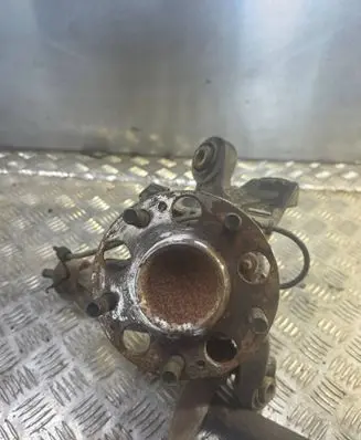 Honda Accord Rear wheel hub 