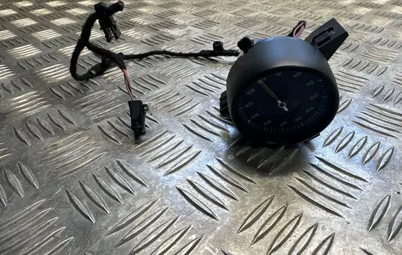 Porsche Cayenne (9Y0 9Y3) Clock 9Y0919203 P1190715012873