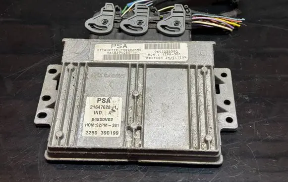 Citroen C3 Engine control unit/module 9642222380 9648294080 21647628