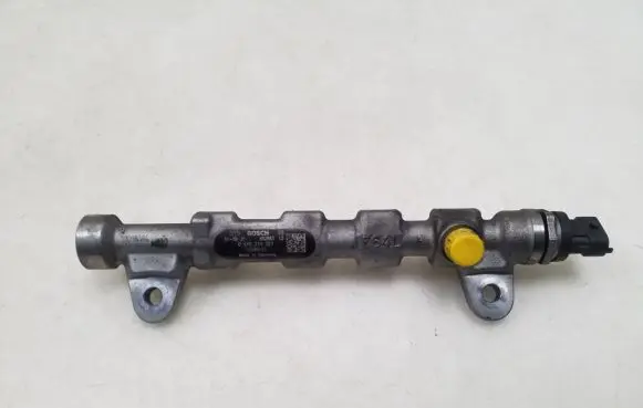Opel Insignia A Fuel main line pipe 55576177