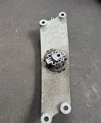 Alfa Romeo Stelvio Gearbox mounting bracket 732216149993