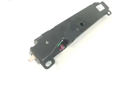 Tesla Model 3 Bluetooth antenna 1585601-00-E