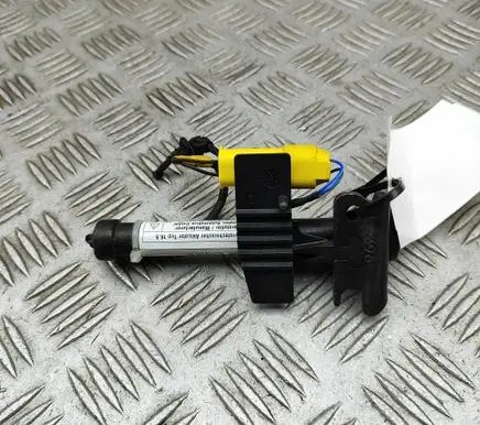 BMW X5 G05 Bonnet Pedestrian Airbag Actuator 7418199
