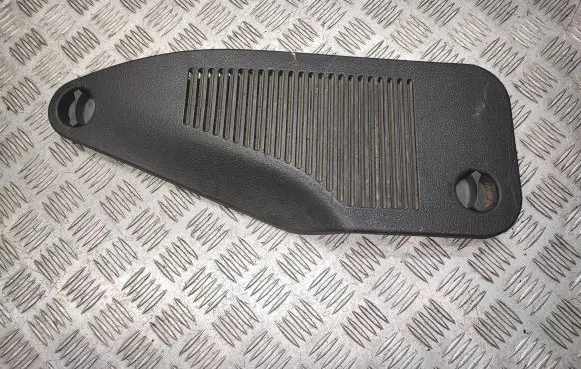 Opel Zafira A Trunk/boot trim cover 90580310 XM2T20 008090