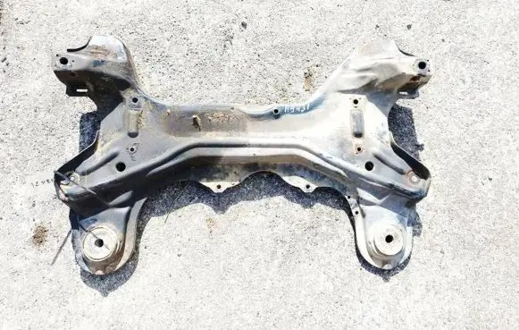 Skoda Octavia Mk1 (1U) Front subframe