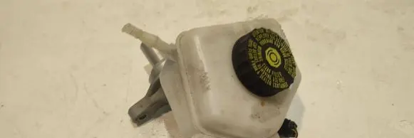 BMW 3 GT F34 Brake fluid reservoir 