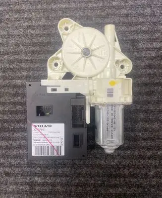 Volvo V50 Front door window regulator with motor R01600420B 031405 392746100