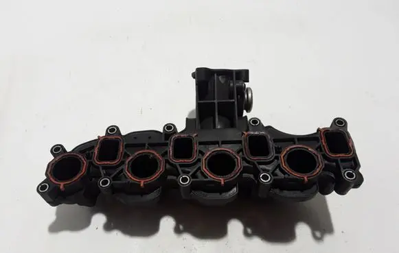 Volkswagen Caddy Intake manifold 03L129711