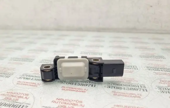 Audi A3 S3 8P Airbag deployment crash/impact sensor 4B0959643E