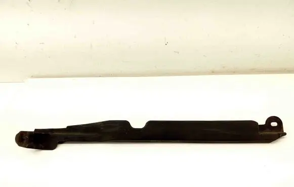 Toyota RAV 4 (XA40) Radiator support slam panel bracket 1669726010