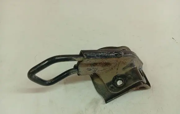 KIA Ceed Rear door lock loop/hook striker