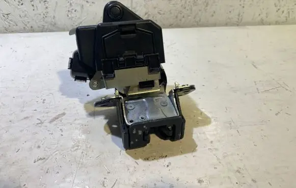 Mazda CX-5 Tailgate/trunk/boot lock/catch/latch