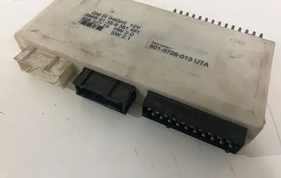 BMW 5 E39 Comfort/convenience module 61358381491 8381491