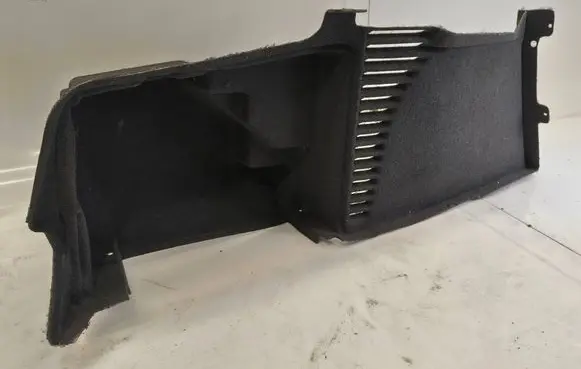 Audi A8 S8 D2 4D Trunk/boot lower side trim panel 4D0863881B 25286