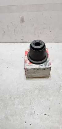 Ford Mondeo Mk III Rear axle beam mounts housing 1404976 26984