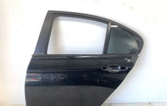 BMW 3 F30 F35 F31 Rear door 475