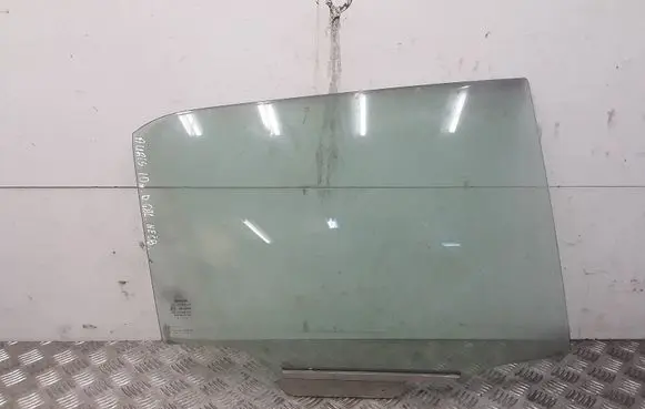 Toyota Auris 150 Rear door window glass 43R00048