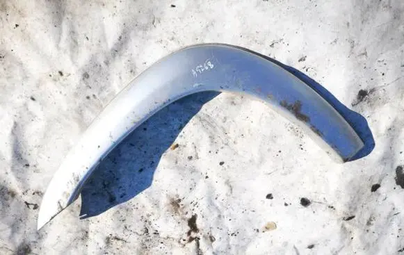 Toyota RAV 4 (XA20) Front arch trim 7560242070 75602-42070