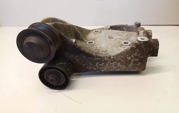Suzuki Grand Vitara II A/C compressor mount bracket 200196